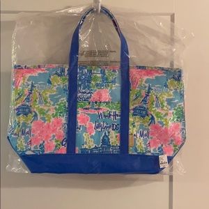 Lilly Pulitzer Mercato Tote in Lilly Loves DC